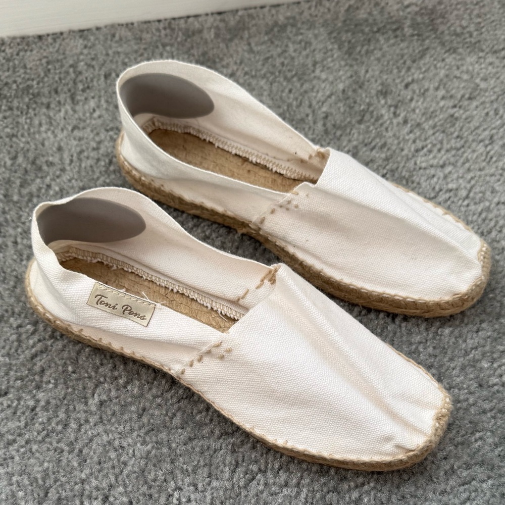 Toni Pons Unisex Espadrille